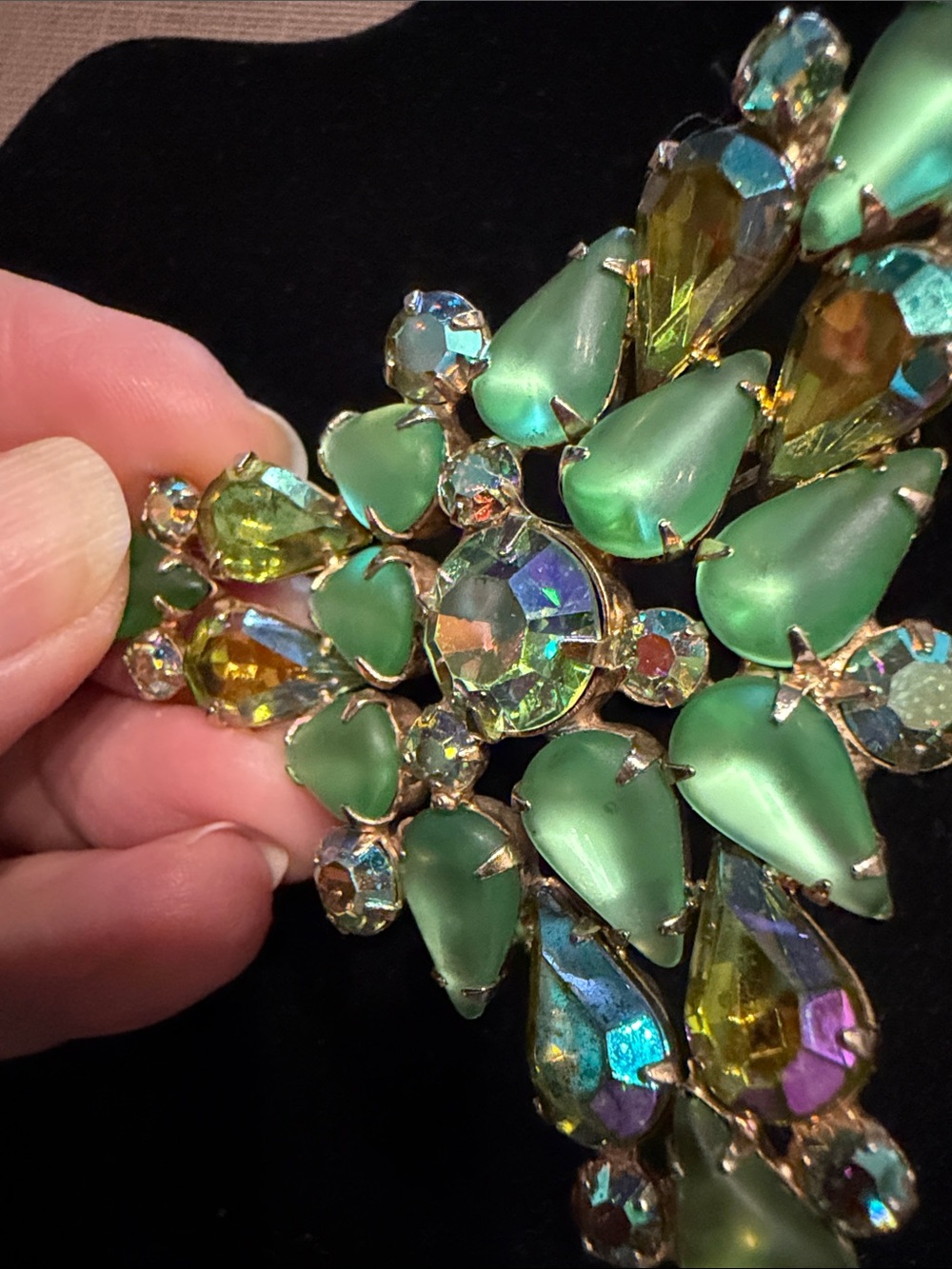 Green Teardrop and Aurora Crystal Floral Brooch - Brand: ?Juliana - Picture 7 of 10